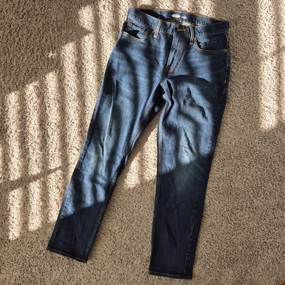 Old Navy Athletic Built-In Flex Jeans - Picture 1 of 3